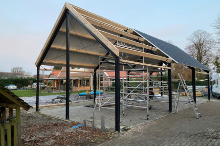 Mooie refurbished constructie Eext
