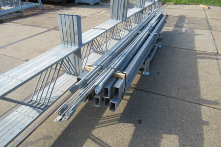 9.60 x 16.00m (154m²)