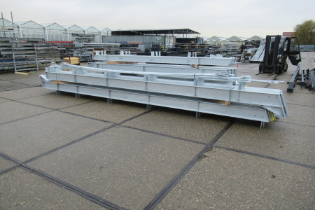 14.00 x 30.00 meter (420m2) verzinkt