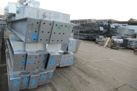 30.00 x 40.00m (1200m²) verzinkt