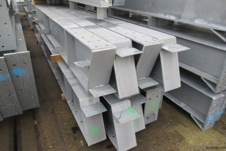 30.00 x 50.00m (1500m²) verzinkt